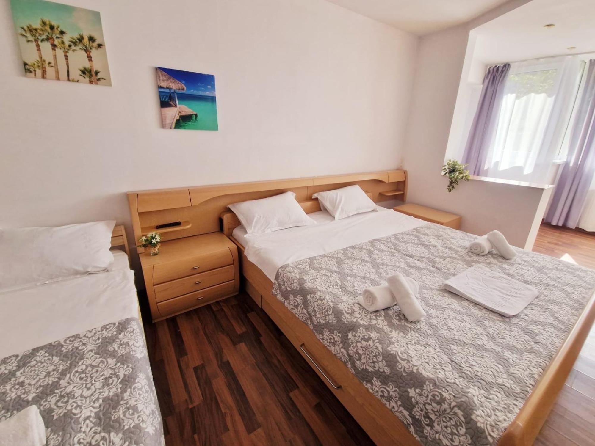 Stephanie Apartment-Centru Civic Braşov Exteriör bild
