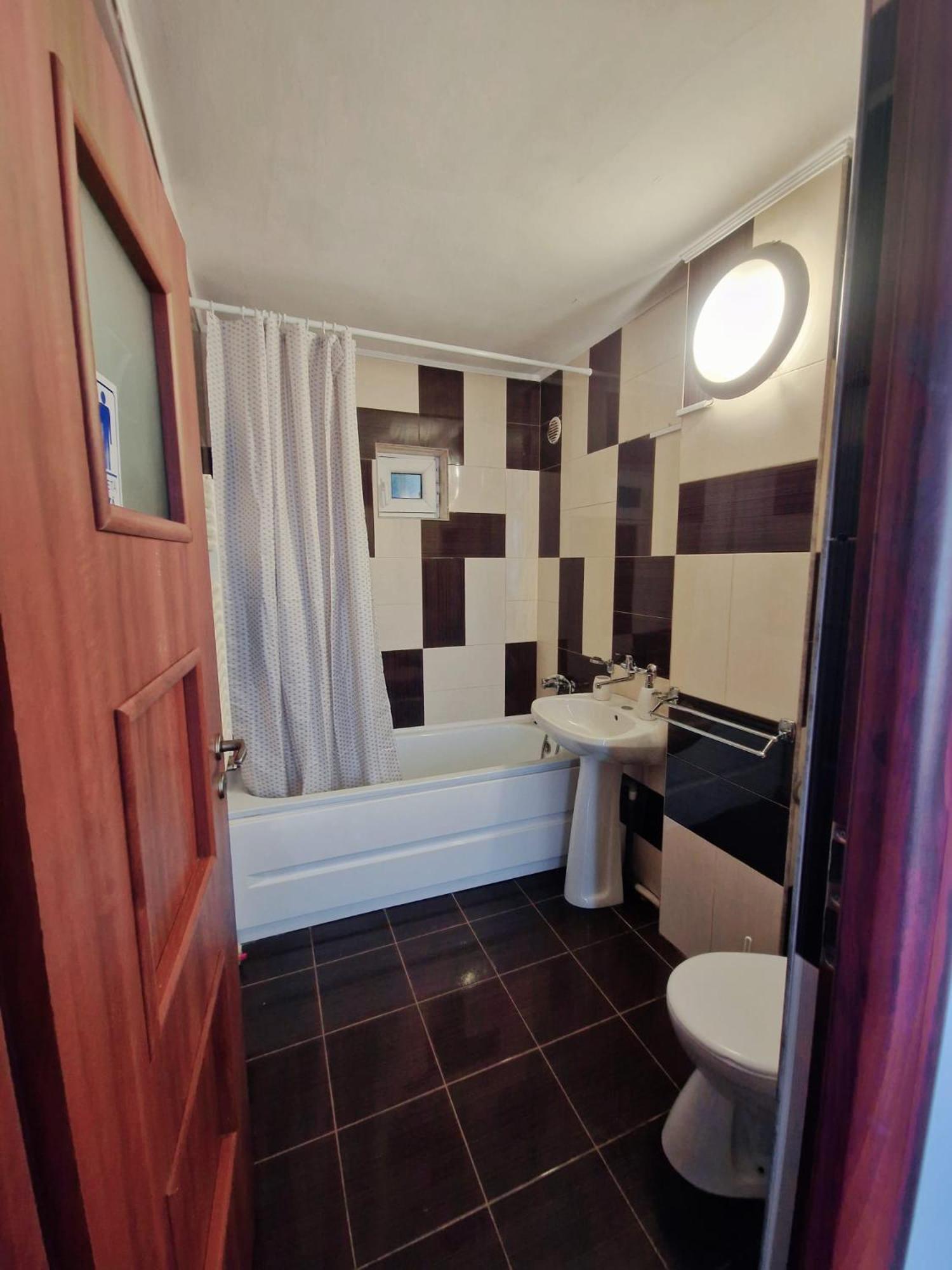 Stephanie Apartment-Centru Civic Braşov Exteriör bild